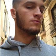 Doy clases de física y química, matemáticas, tecnologia y apoyo a otras asignaturas de ESO. En primaria estoy dispuesto a repasar todo lo necesario